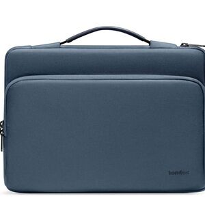 NWT Tomtoc Macbook Case
